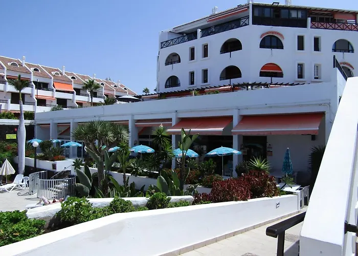 2 Bedrooms Playa Américas Parque Santiago I Heated Pool Playa de las Américas