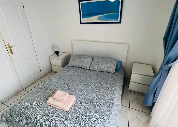 2 Bedrooms Playa Américas Parque Santiago I Heated Pool * Playa de las Américas