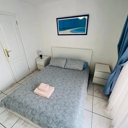 2 Bedrooms Playa Américas Parque Santiago I Heated Pool * Playa de las Américas